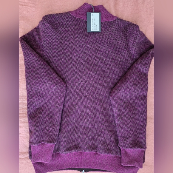 Giorgio's Men's Purple Houndstooth Zip Up Sweater - Picture 3 of 5